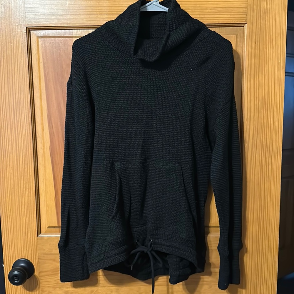 Cowl neck textured pullover